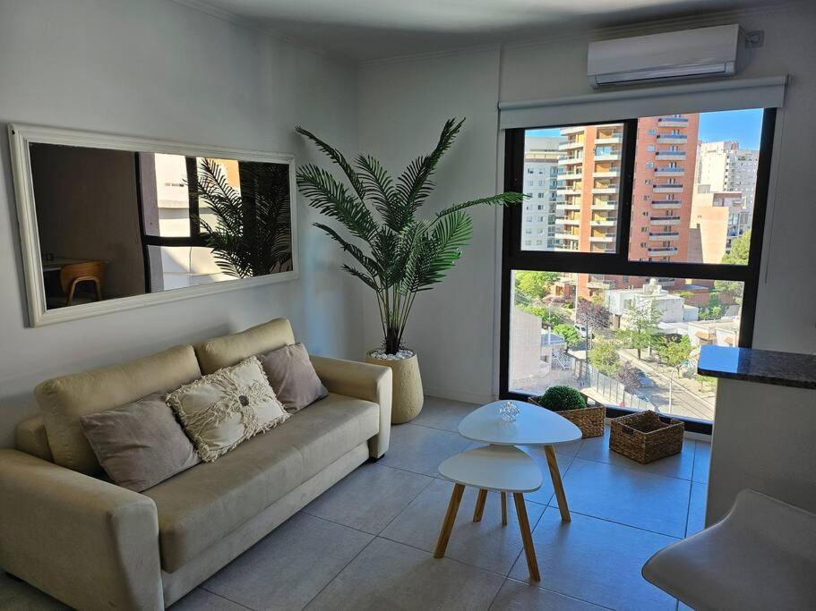 Departamento Centrico, Moderno Y Confortable * Neuquen